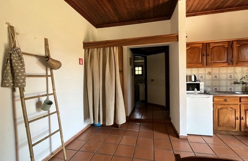 Arcos de Valdevez Cottage | Vacation home in northern Portugal with vineyard views | Ponte da Barca