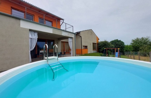 Siofok Villa | Vacation home, indoor pool, outdoor pool, children's pool, jacuzzi, air conditioning, sauna