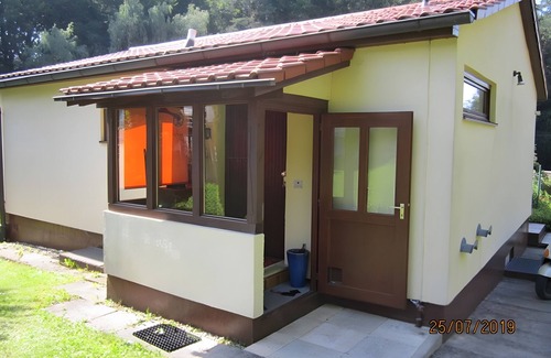 Dachau District House | Vacation Home "Irmgard" with Private Terraces, Private Garden & Wi-Fi