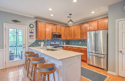 Mount Pleasant House | Vacation home just 10 minutes to the beach and 20 to Downtown Charleston.