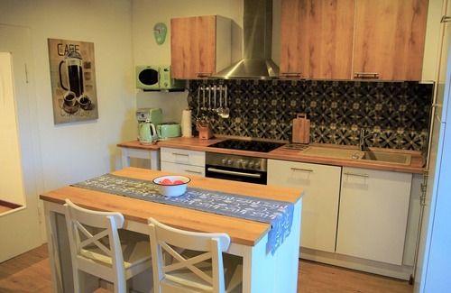 Weißdorf Apartment | Vacation home Kleiner Waldstein with terrace and pool