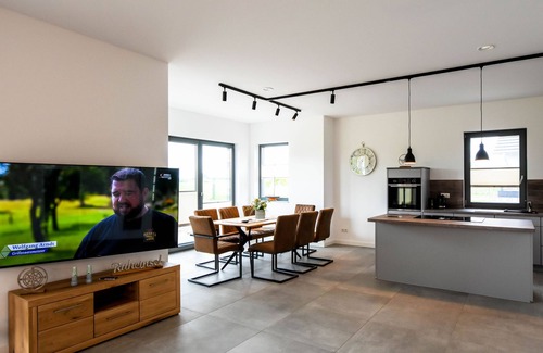 Dreschvitz House | Vacation home Kranichblick with sauna, gas fireplace and house ventilation