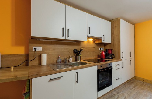 Entremont House | Vacation Home "La Marmotte" with Mountain View & Private Terrace