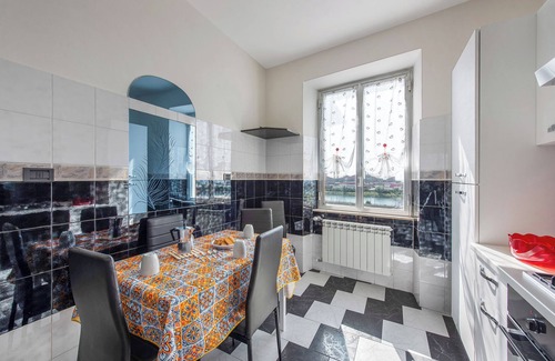Pra' House | Vacation Home "Laura" with Sea View & Wi-Fi