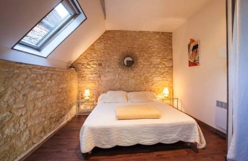 Sainte-Mondane House | Vacation Home "Le Bonheur Dans Notre Pré 25 Person" with Balcony, Private Heated Pool & Wi-Fi