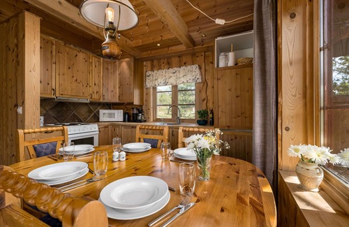Gaular House | Vacation home Lona by Interhome