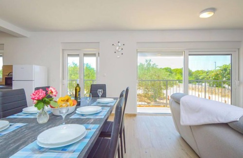 Drage House | Vacation home Milena by Interhome
