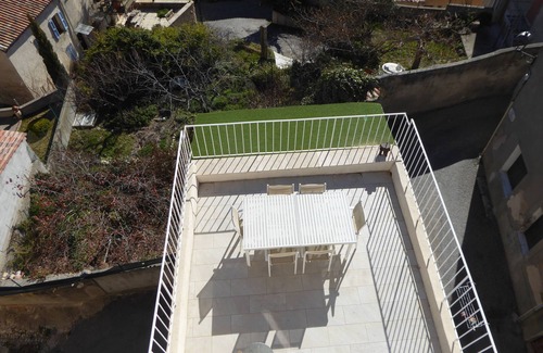Puimoisson House | Vacation Home "Maison De Village" with Mountain View & Private Terrace