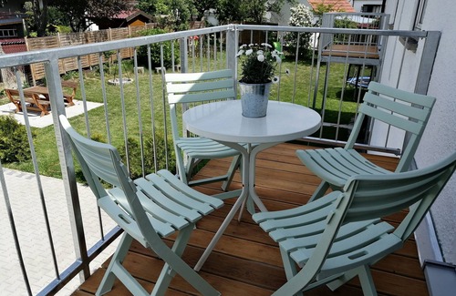Burgau Apartment | Vacation home Mina near leisure park and Günzburg (Whg 3)