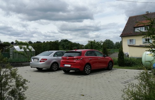 Burgau Apartment | Vacation home Mina near leisure park and Günzburg (Whg 3)