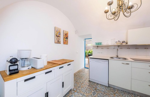 Son Moll House | Vacation Home “Molino Son Moll” with Pool, Wi-Fi, Balcony, Garden & Terrace