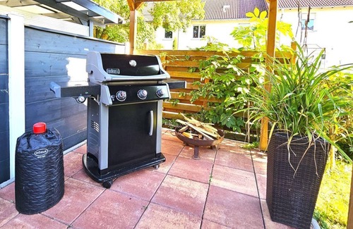 Bad Sobernheim House | Vacation home Nahetal - Holiday home, shower and bath, WC, 3 bedrooms
