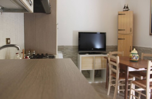 Ficarazzi Apartment | Vacation home near the sea