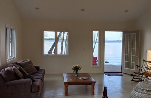 Chazy House | Vacation home on Lake Champlain