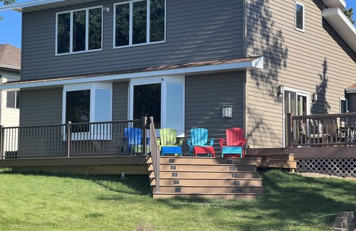 Watertown House | Vacation Home on Lake Kampeska