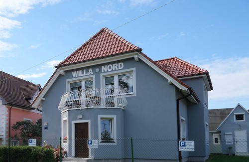 Pustkowo House | Vacation home on the Baltic Sea for up to 25 people