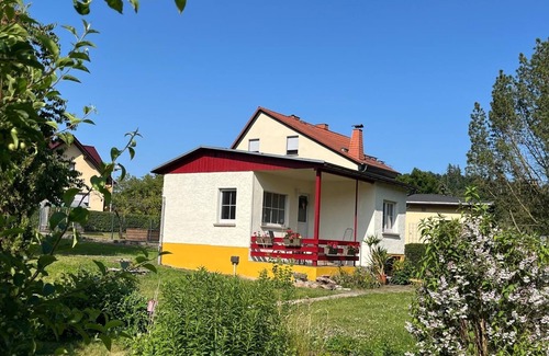 Wolfsburg-Unkeroda House | Vacation home on the Rennsteig directly on the Rennsteig, near the Wartburg, surrounded by greenery