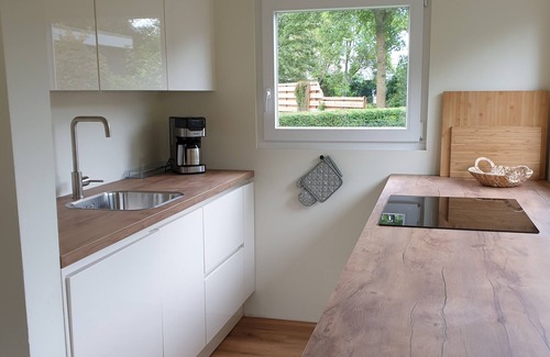Dirkshorn House | Vacation home "Ons Hüske" 50sqm in a quiet location
