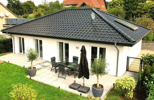 Bad Oeynhausen House | Vacation home opened in 2024/Modern and quiet location. 104 m2 Bad Oeynhausen