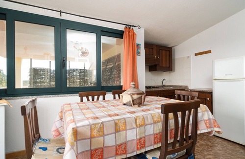 Iscra e Voes House | Vacation Home "Petra Rujia" with Wi-Fi