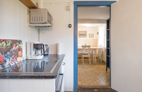 Ostenfeld House | Vacation home Reetdachhaus zur Sandkuhle in Ostenfeld for up to 4 people