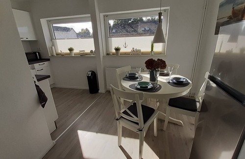 Ofenerdiek House | Vacation home Rhapsody-Oldenburg in a quiet suburban location