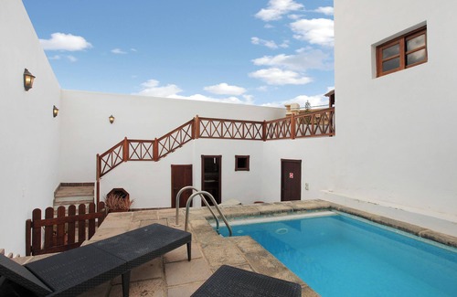 Los Silos House | Vacation Home “Rincón de Daute” with Sea View, Mountain View, Pool, Wi-Fi & Terrace