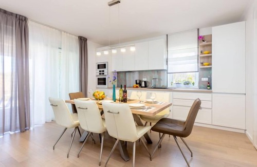 Milovcici House | Vacation home Roko by Interhome