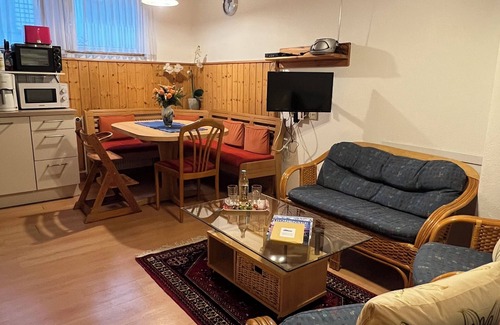 Reutin Apartment | Vacation home Rosengarten (lower apartment)
