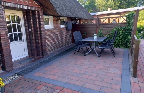 Dringenburg Apartment | Vacation home, shower, WC - Ferienwohnungen Siggelkow