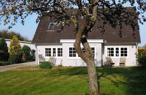 Steinberg Apartment | Vacation home Stürsholz Gut Oestergaard - Holiday home Stürsholz