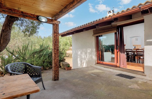 Loiri Porto San Paolo House | Vacation Home "Suite Harmony" with Open and Covered Terrace