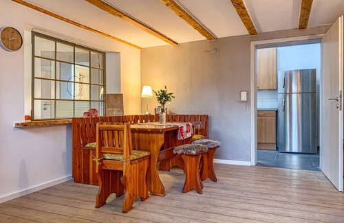 Old Town Apartment | Vacation home Sundhaus, Sassnitzer Weg 40 - Gohr- Holiday apartments