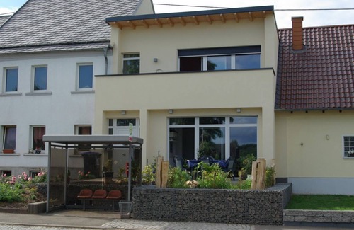 Nohfelden Apartment | Vacation home Sunrise
