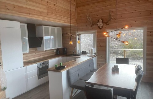 Kviteseid House | Vacation home Trollebo - unobstructed view - mountain panorama - ski slope - hiking
