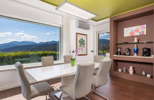 Sarsoni House | Vacation home Vista by Interhome