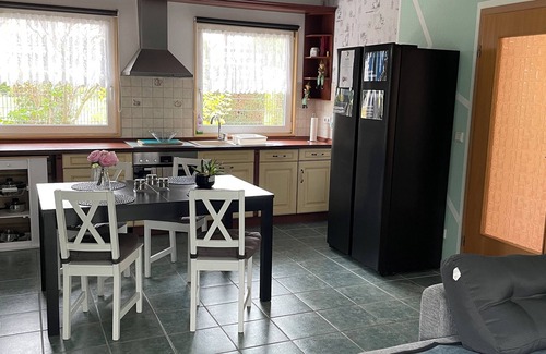 Werneuchen House | Vacation home/vacation apartment, 80 sqm, garden, bathtub, max 4 persons
