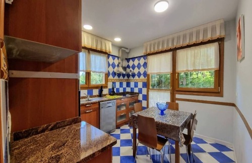 La Portilla House | Vacation home Valparón