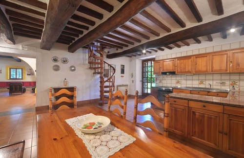 Massa Martana House | Vacation home Vepres by Interhome