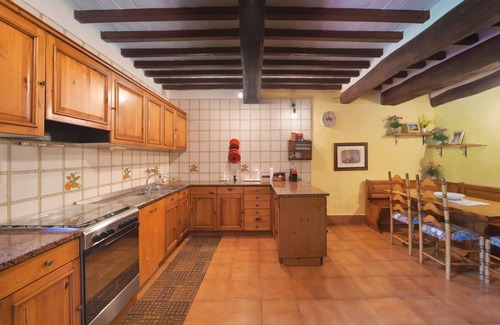 Massa Martana House | Vacation home Vepres by Interhome
