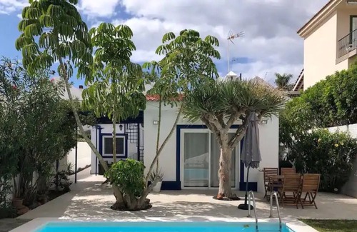 Pasito Blanco Villa | Vacation Home 'Villa Pasito Blanco' close to the Beach with Garden, Terrace & Wi-Fi