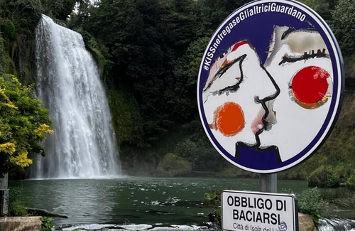 Isola del Liri Apartment | Vacation Home with Breathtaking View of Isola del Liri Waterfall