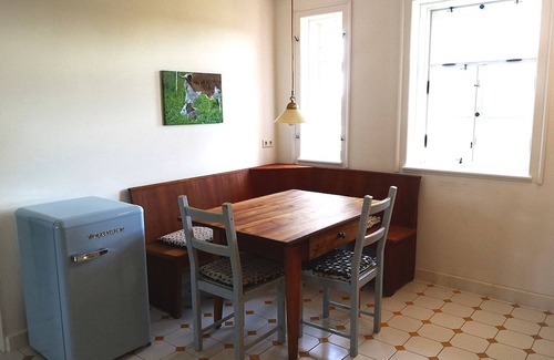 Neuweiler House | Vacation home with garden and fireplace, 140sqm, 1-4 bedrooms, 1-7 persons