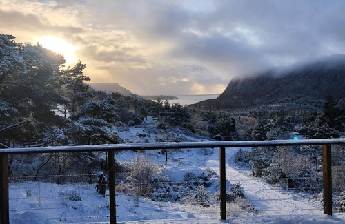 Tysvaer House | Vacation home with good standard at Nedstrand in Tysvær.