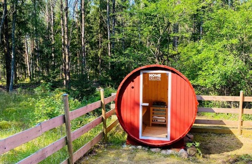 Emmaboda House | Vacation home with modern facilities in the middle of Sweden's idyllic forests.