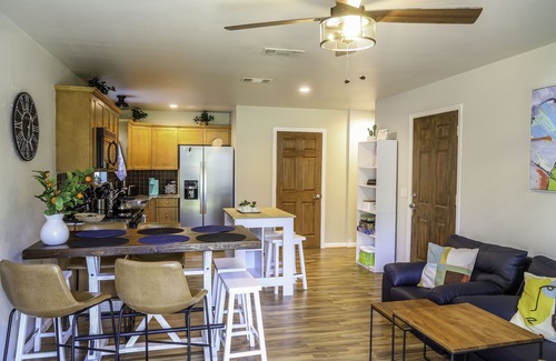 Navarre House | Vacation House, 2 Miles to Beach, Smart TVs, Grill