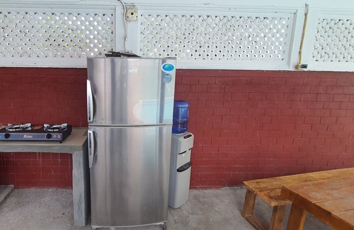 Lipa House | Vacation house in pleasant Lipa with AC, WiFi, Swimming Pool, and Game room.