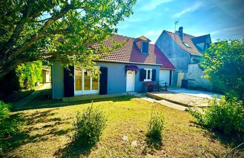 Monnerville House | Vacation House in Quiet Village