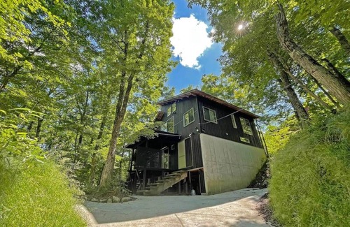 Kita Hiroshima House | Vacation House Surrounded by Nature for 18 Ppl