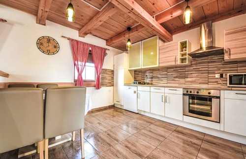 Lovinac House | Vacation house Vrkljan by Interhome